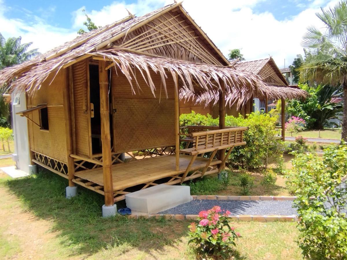 Chalet Palm Garden *