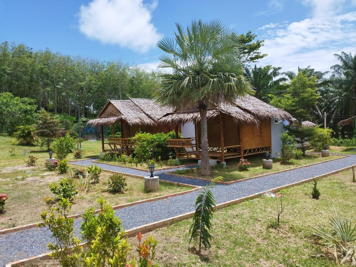 Chalet Palm Garden Koh Lanta