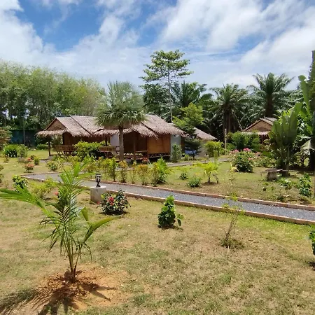 Palm Garden Bungalows Koh Lanta Exterior photo